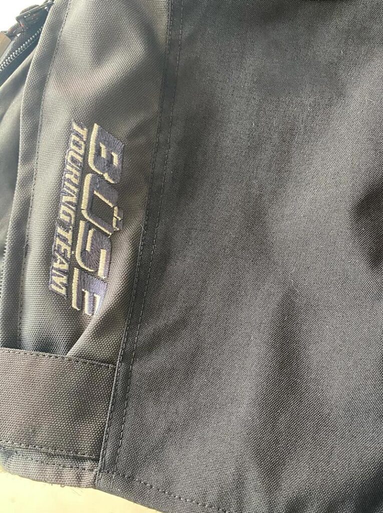 Düşme ve sürtünme sonrası motosiklet montu tadilat sonrası